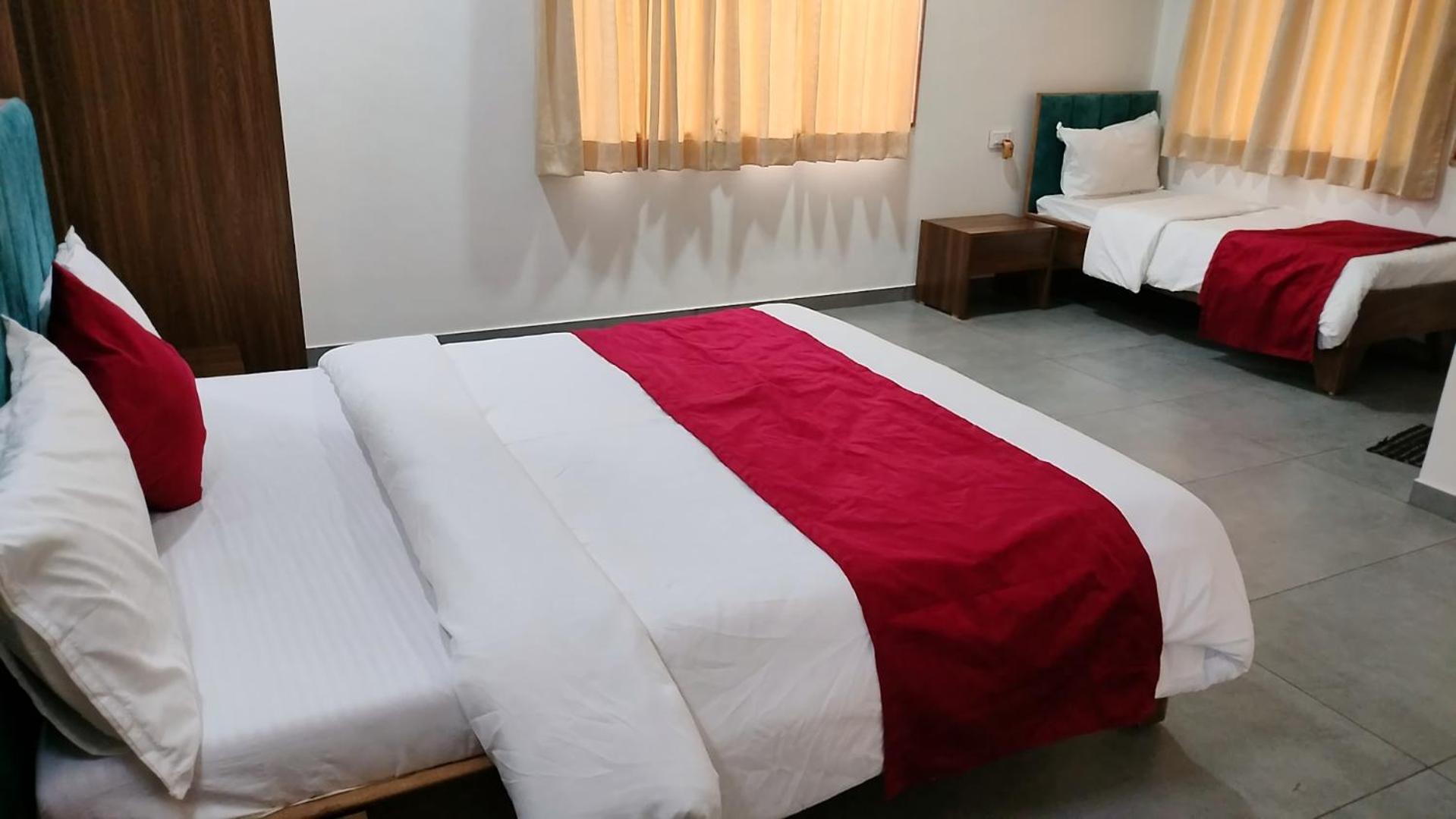 Golden Resort Igatpuri Exterior photo