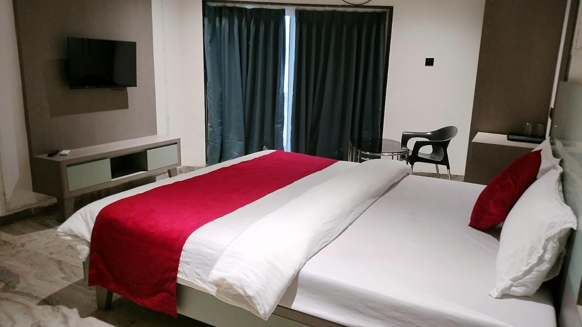 Golden Resort Igatpuri Exterior photo