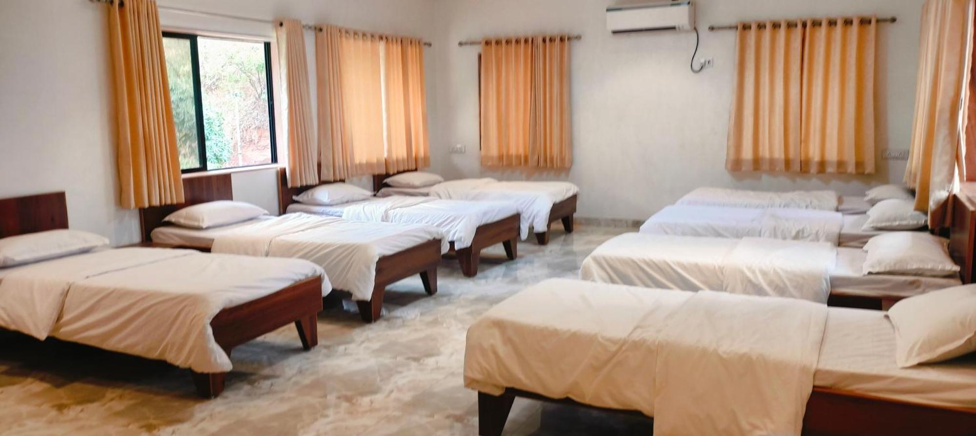 Golden Resort Igatpuri Exterior photo